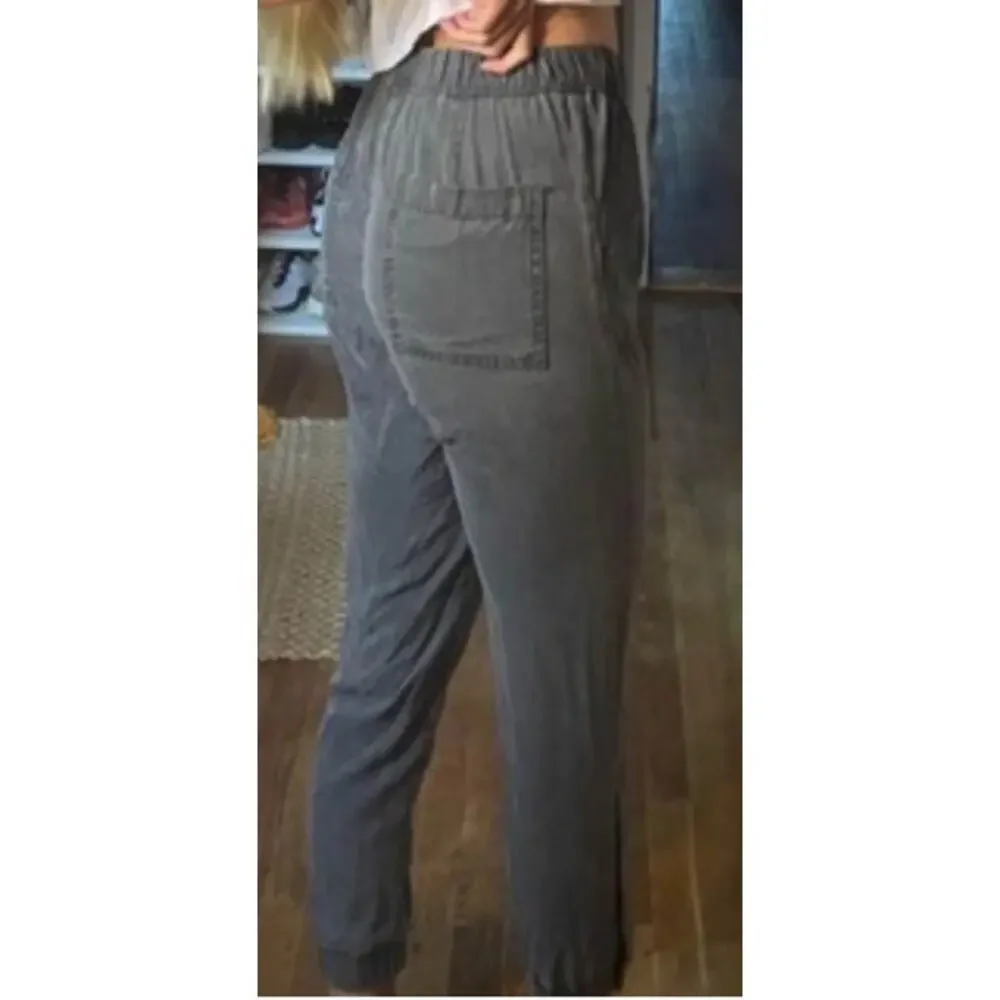 American‎ Eagle Outfitters Grey Elastic Waist Snap Hem Jogger Pants Size Small